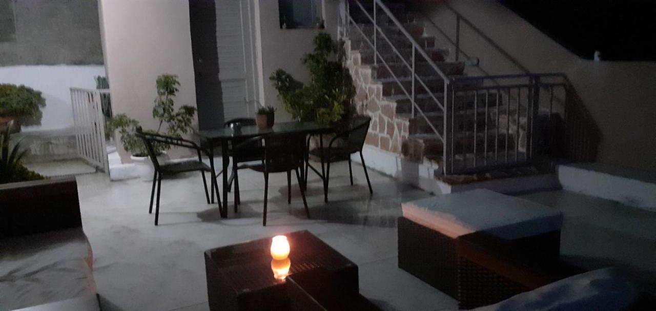 George Poros House Villa Екстериор снимка